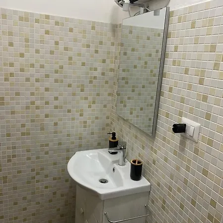 Maya House * Viterbo